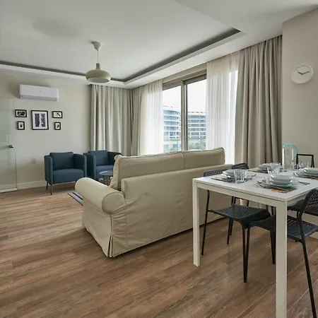 Hotel Lara Suite's