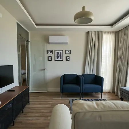 Lara Suite's Hotel *